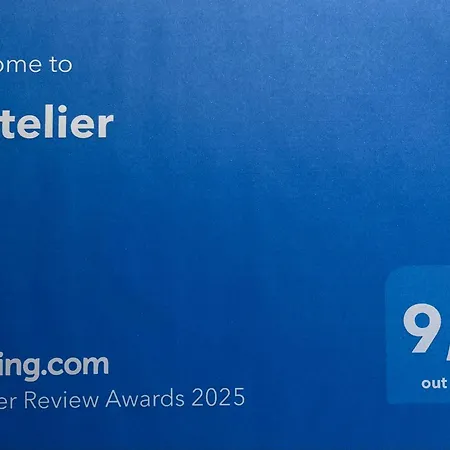 ベッド・アンド・ブレックファスト L'atelier 3*