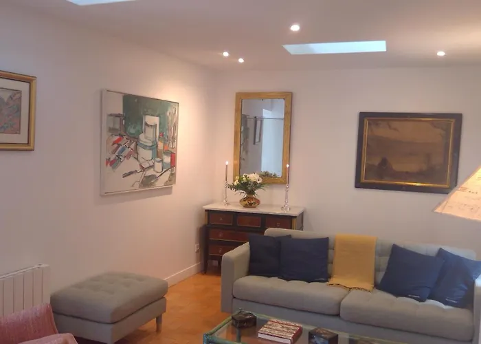 ベッド・アンド・ブレックファスト L'atelier 3*