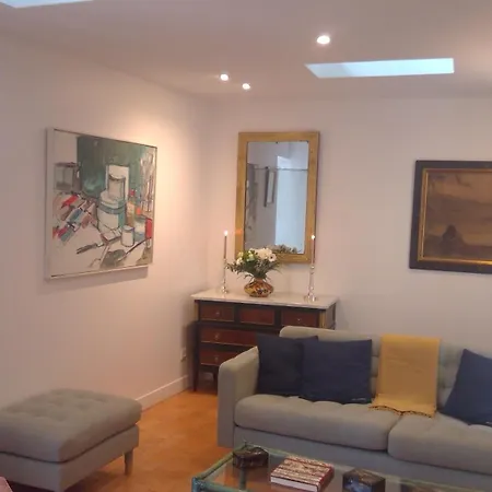 Nocleg ze śniadaniem L'atelier 3*